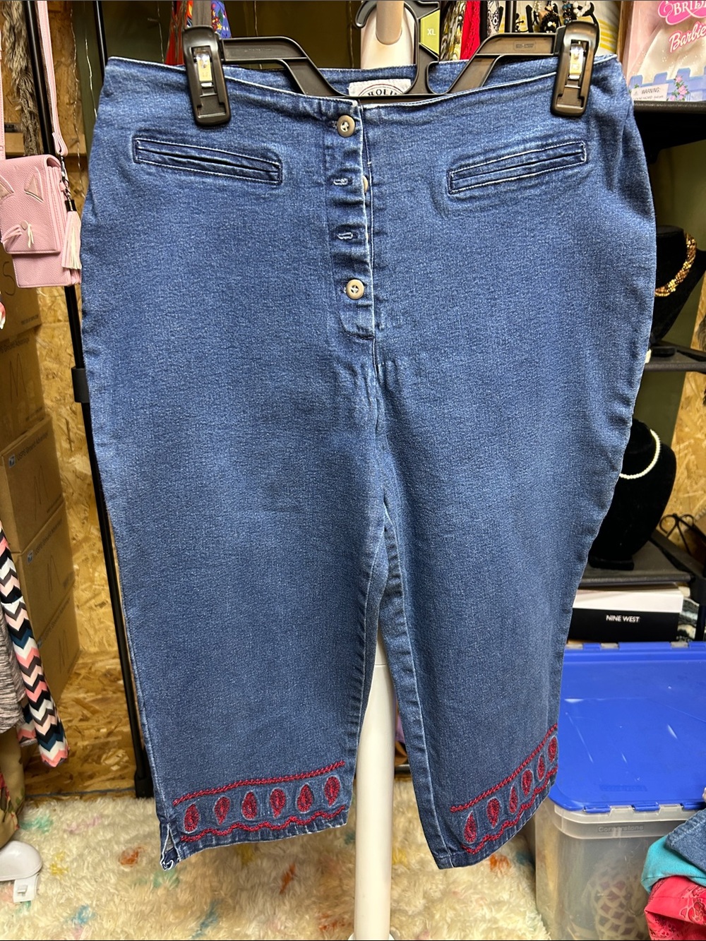 Carolina Blues Embroidered Ankle Crop Jeans Size 10